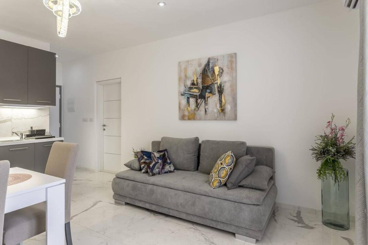 Royal Gold Apartment โวดีเซ ภายนอก รูปภาพ